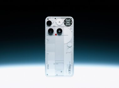 Nothing获2亿美元融资，布局AI原生设备