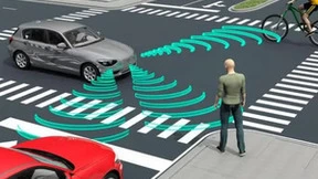 激光雷达引领自动驾驶革命 多技术路线竞逐万亿市场