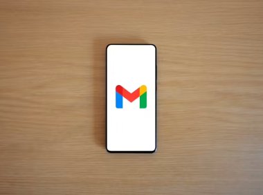 Gmail 被指“拿用户邮件训练 AI”，谷歌否认