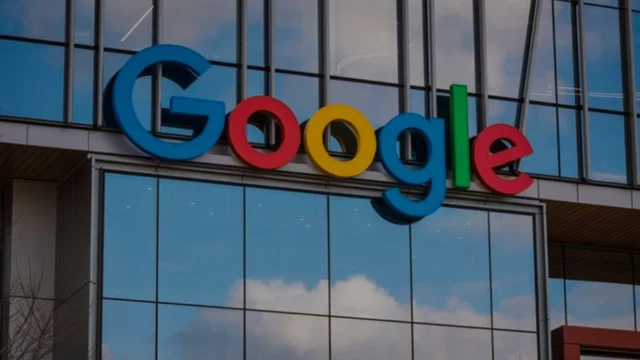 谷歌AI生成超四分之一新代码，云服务营收增长35%