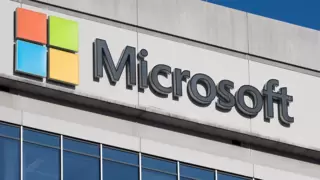 微软发布自研文生图模型MAI-Image-1，跻身LMArena前十