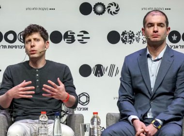 OpenAI内斗真相曝光：奥特曼被解雇内幕与合并谈判失败始末