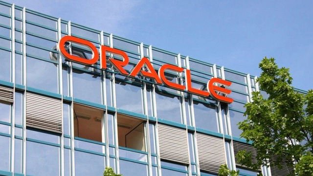 甲骨文换帅：萨弗拉·卡茨卸任，改由两位联合CEO共同执掌