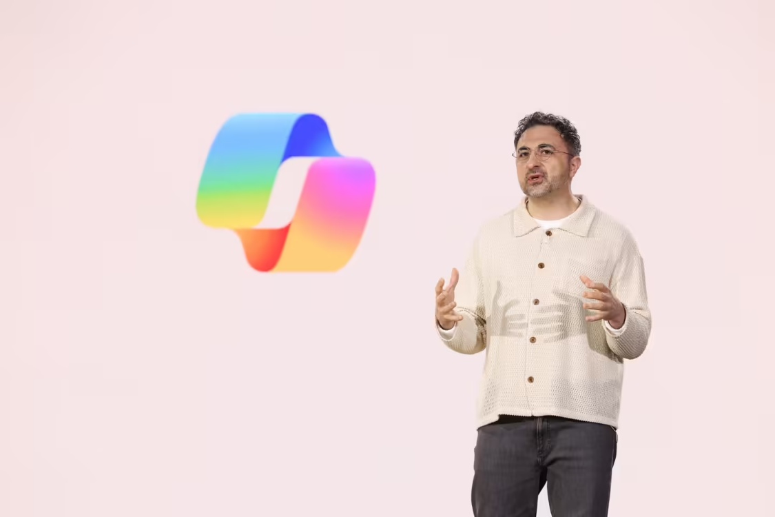 微软 AI 部门 CEO 苏莱曼警告：缺乏监管的 AI 或在数年内脱离人类掌控